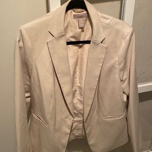 HM Beige blazer never worn sz L